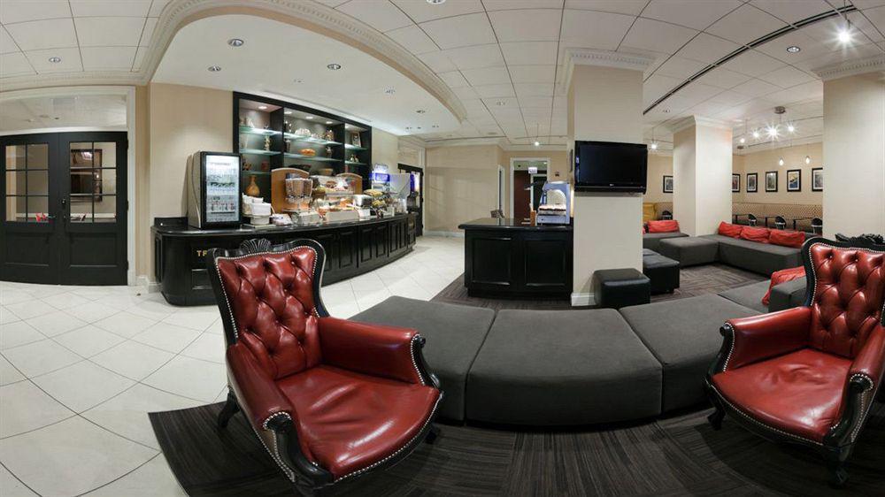 Holiday Inn Express Chicago - Magnificent Mile By Ihg Екстериор снимка