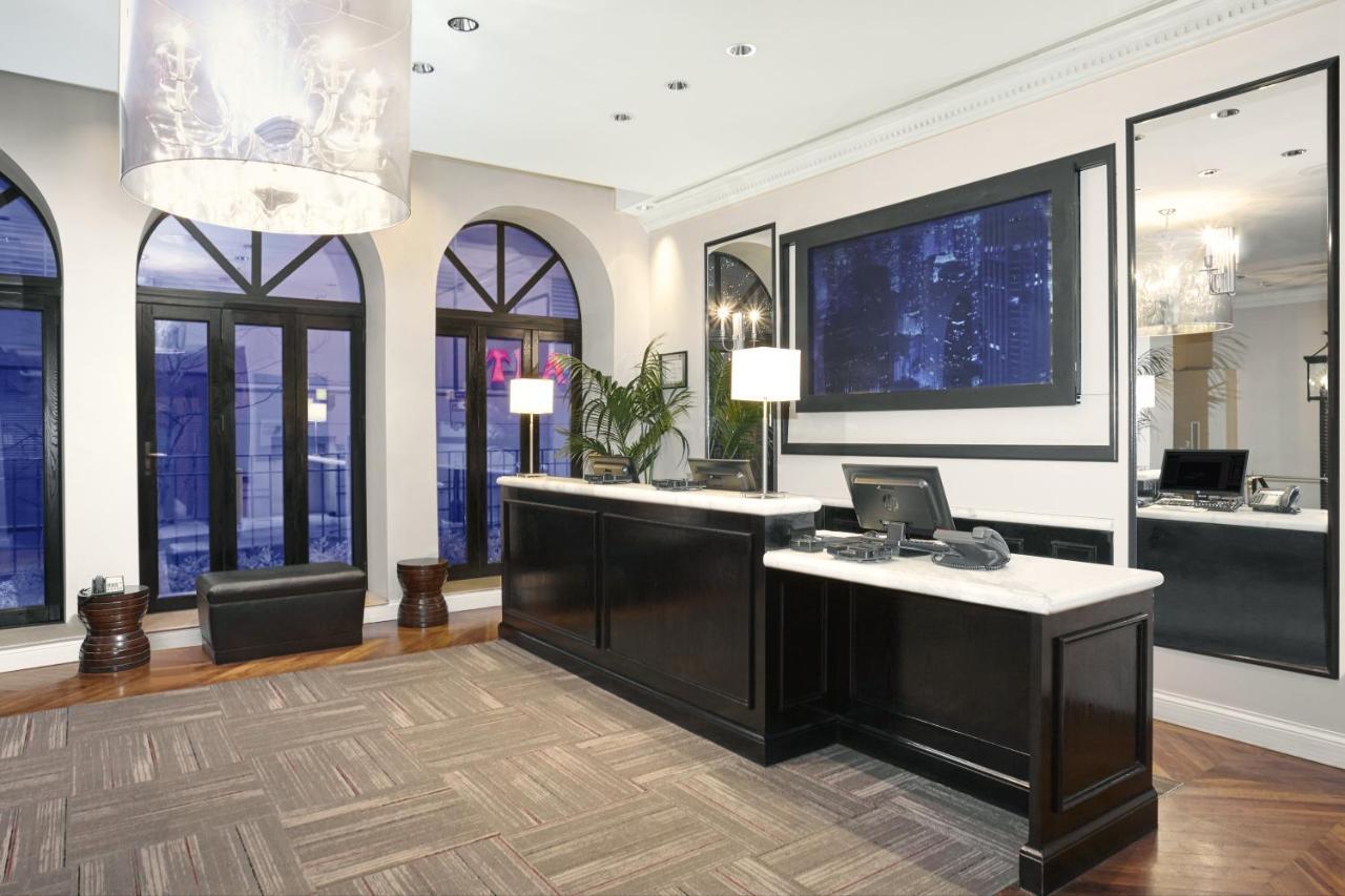 Holiday Inn Express Chicago - Magnificent Mile By Ihg Екстериор снимка